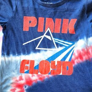 PINK FLOYD graphic Tee